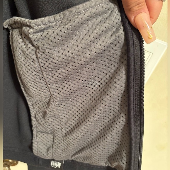 REI Co-op Black Fleece Zip Up Jacket size Medium - Picture 8 of 10